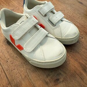 Veja Kids White Leather Sneakers with Orange V Detail